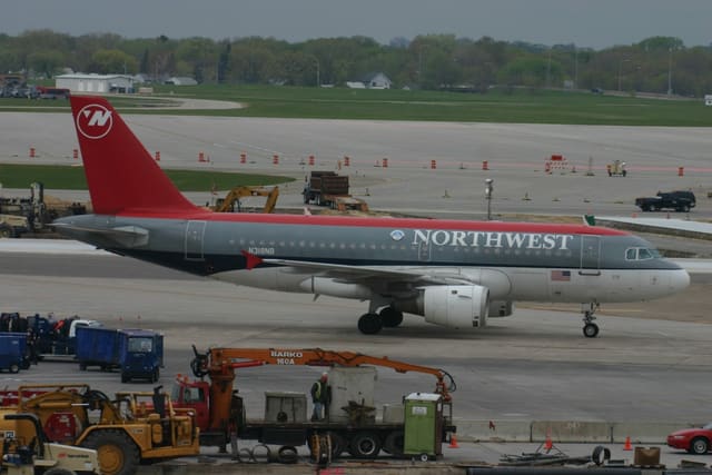 N318NB - Airbus