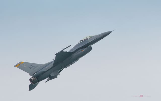  - Single-engine aircraft