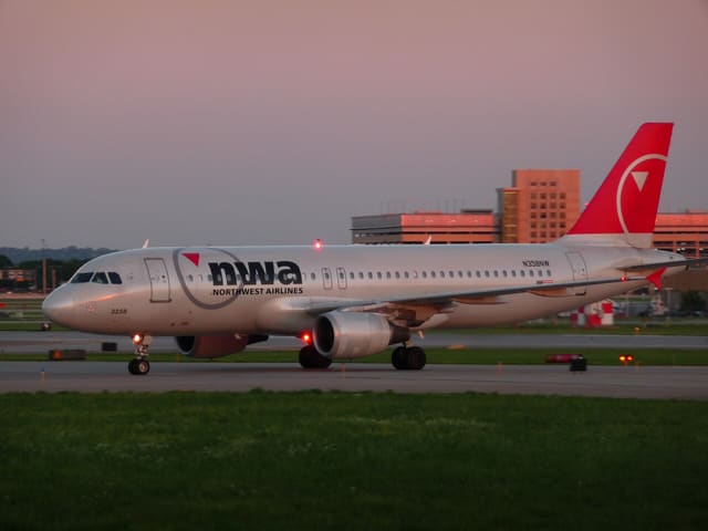 N358NW - Airbus