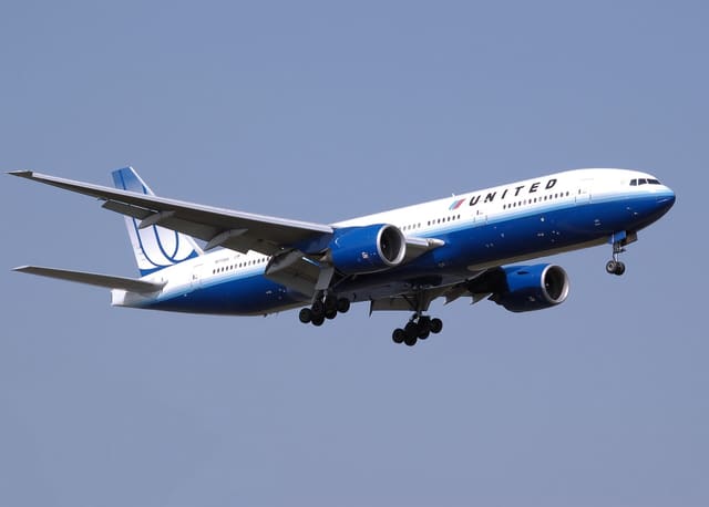 N772UA - Boeing