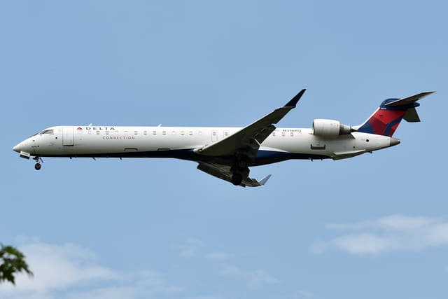 N316PQ - Bombardier