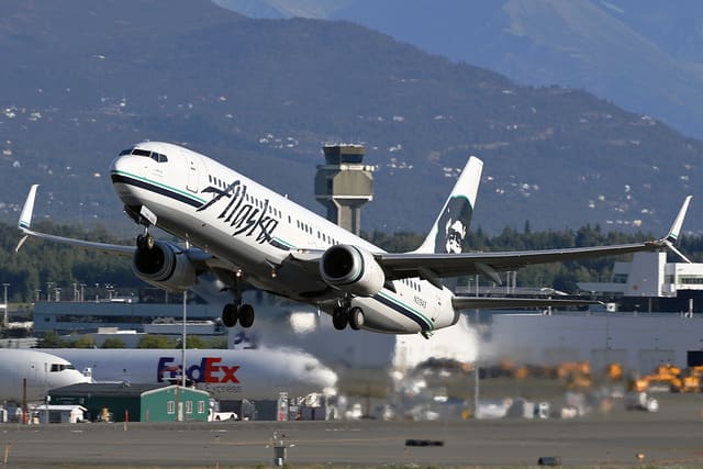 N319AS - Boeing