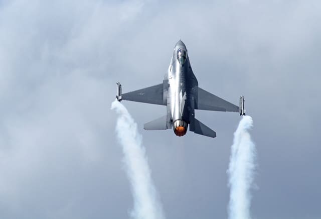  - Single-engine aircraft