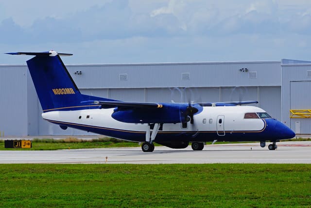 N803MR - Bombardier
