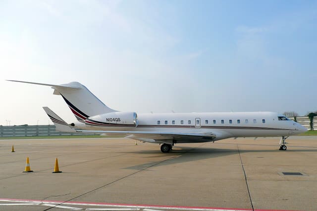 N104QS - Business jet