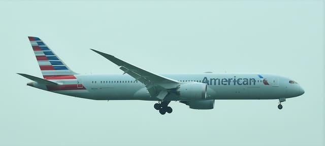 N831AA - Boeing