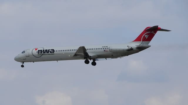 N767NC - Douglas