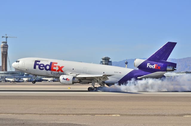 N321FE - Douglas