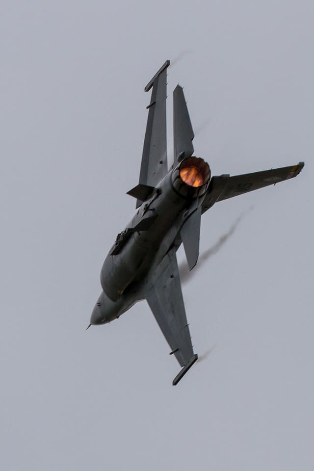  - Single-engine aircraft