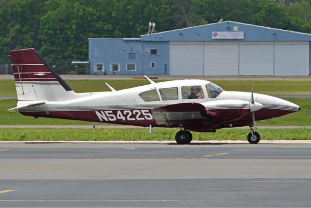 N54225 - Piper