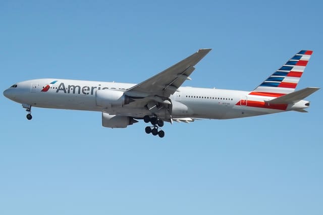 N751AN - Boeing