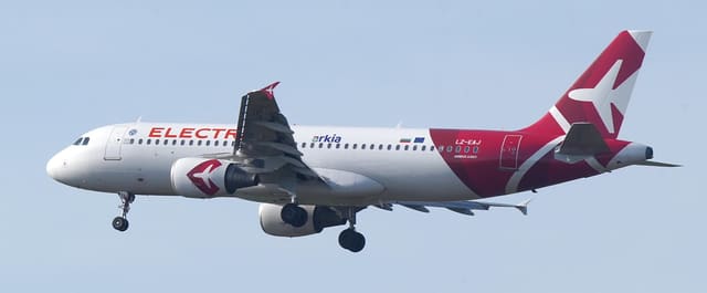 LZ-EAJ - Twin-engine aircraft