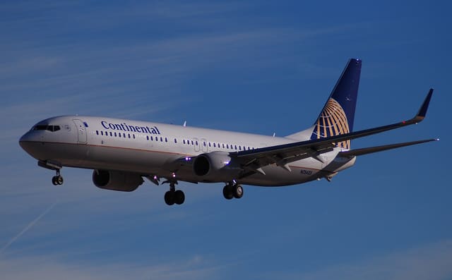 N75425 - Boeing
