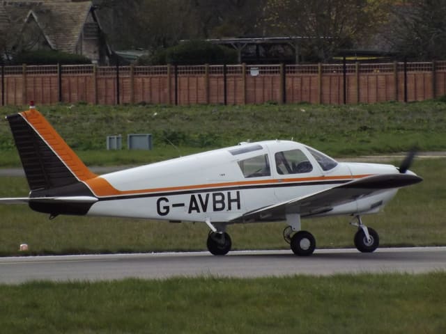 G-AVBH - Piper
