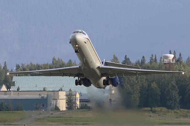 N965CE - Douglas