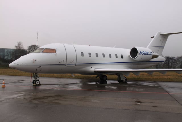 N988JC - Business jet