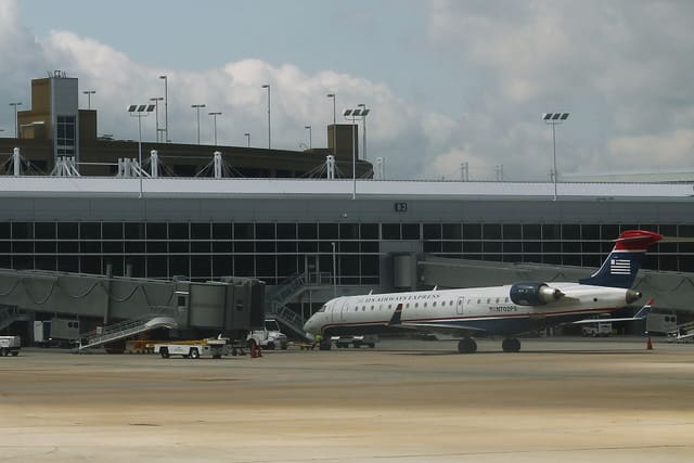 N702PS - Aircraft