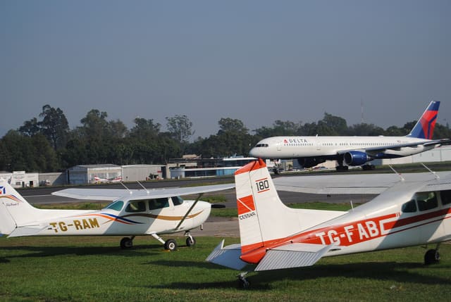 N643DL - Cessna