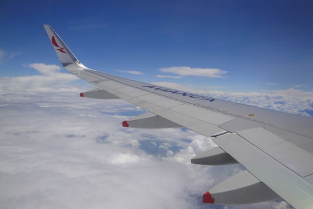 N694AV - Aircraft