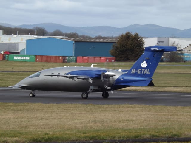 M-ETAL - Aircraft