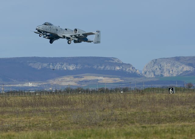  - Twin-engine aircraft