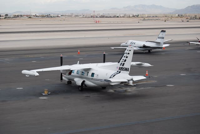 N895MA - Business jet