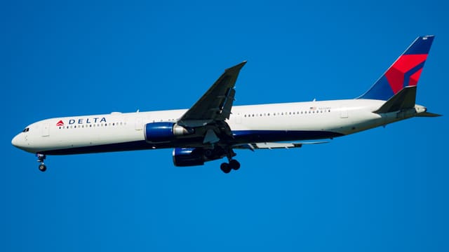 N825MH - Boeing