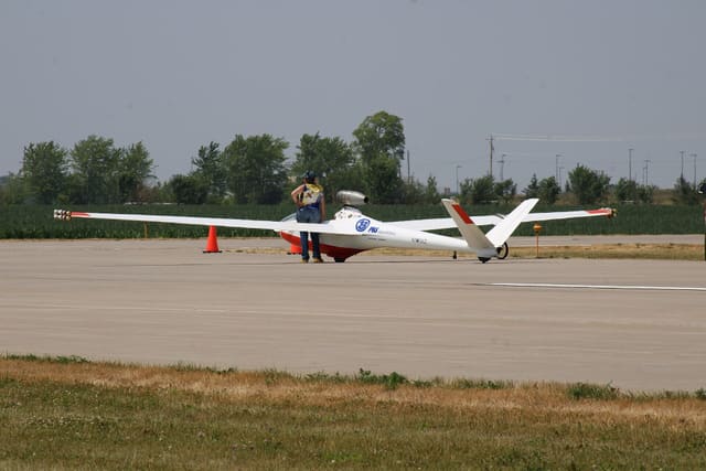 N101AZ - Glider