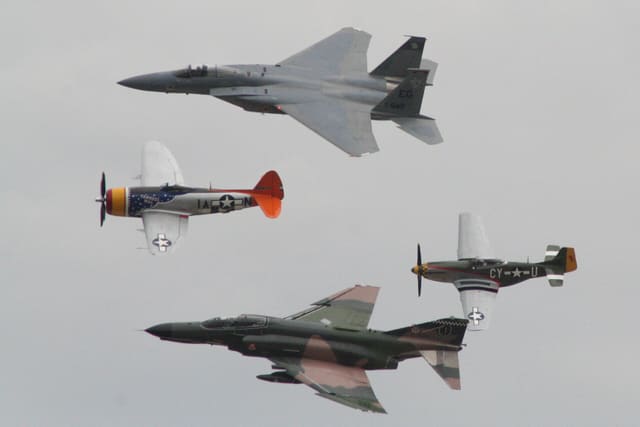 N5428V - Warbird