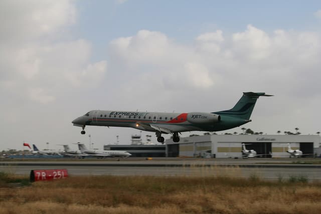 N13550 - Business jet
