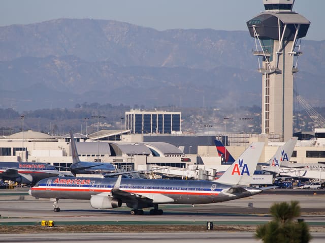 N194AA - Boeing