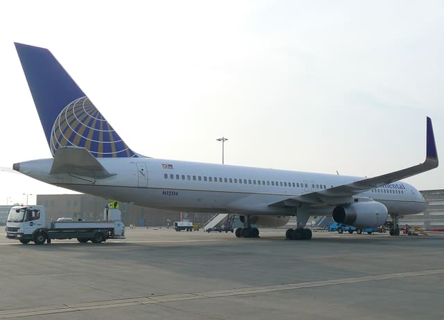 N12114 - Boeing
