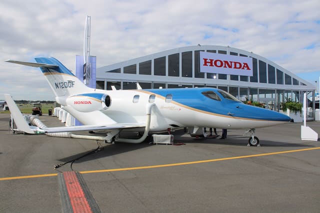 N120GF - Business jet