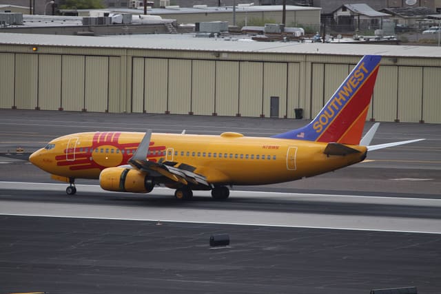N781WN - Boeing