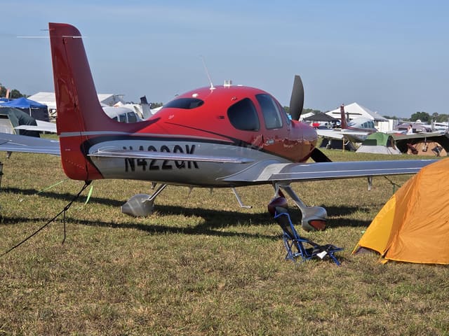 N422GK - Cirrus SR22