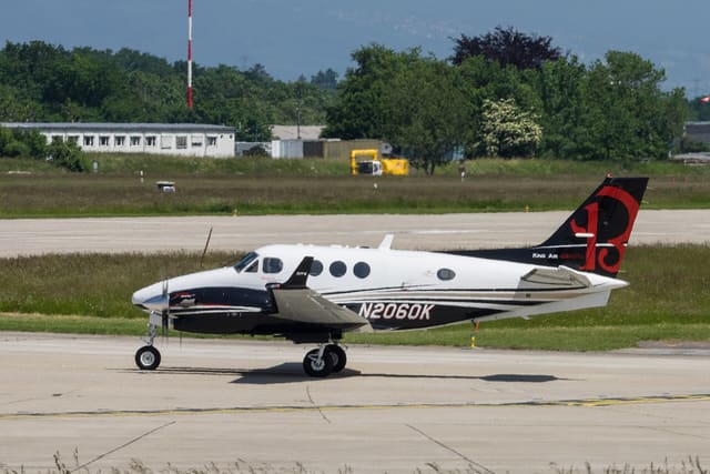 N2060K - Beechcraft