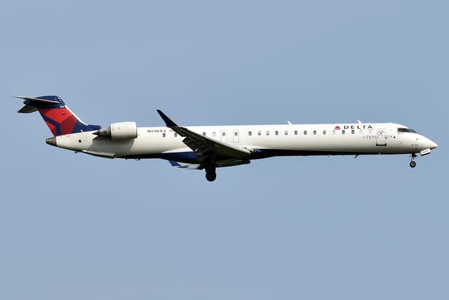 N910XJ - Aircraft