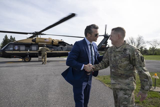 - Helicopter