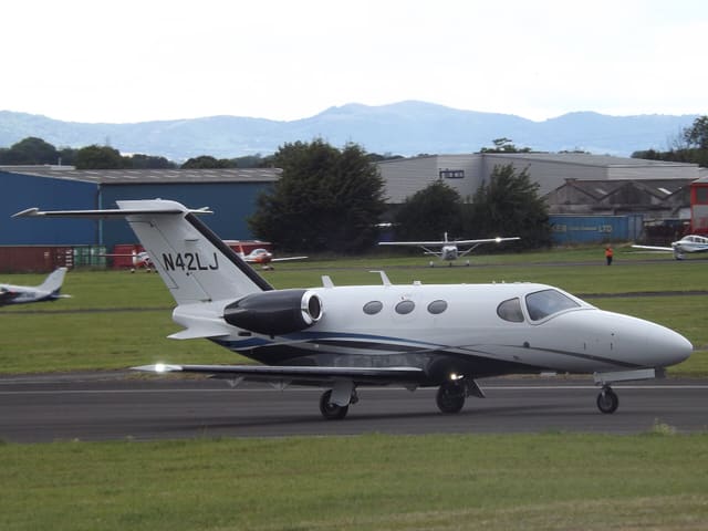 N42LJ - Cessna