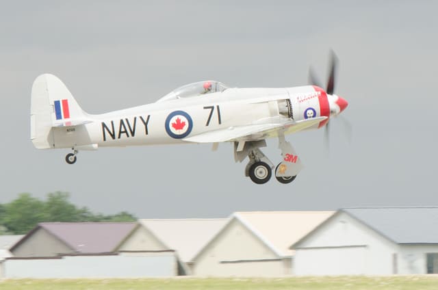 N71GB - Warbird