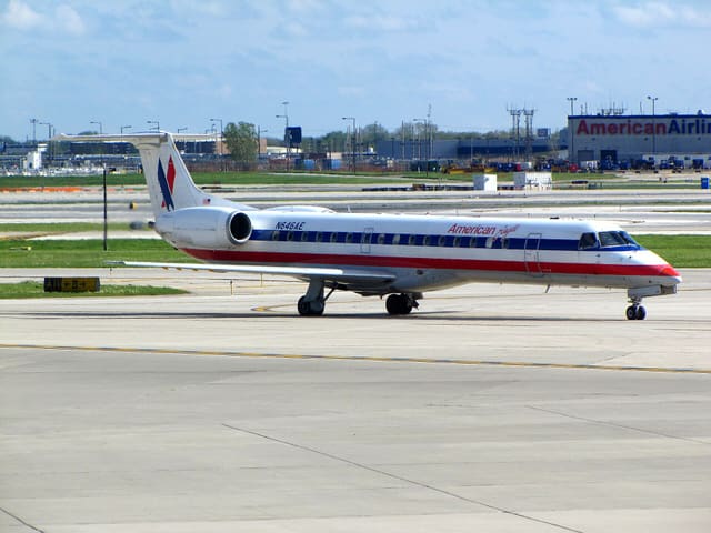 N646AE - Embraer