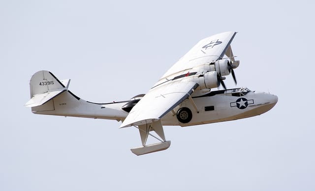  - Twin-engine aircraft