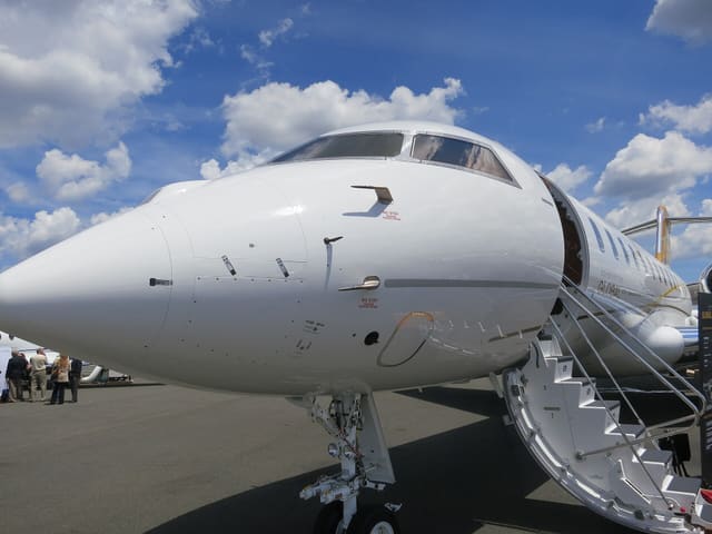 N381GX - Bombardier