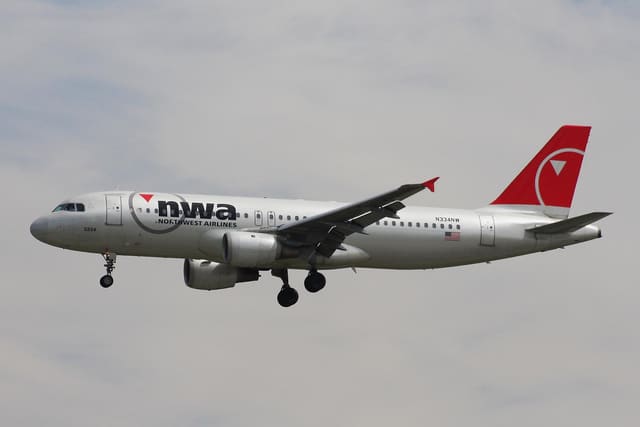 N334NW - Airbus
