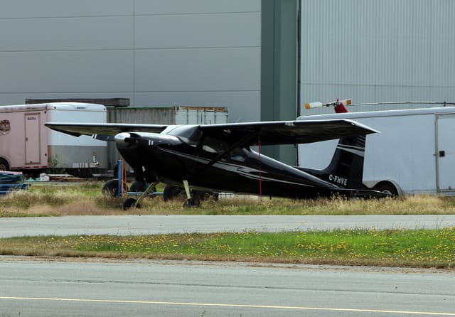 C-FHVE - Cessna