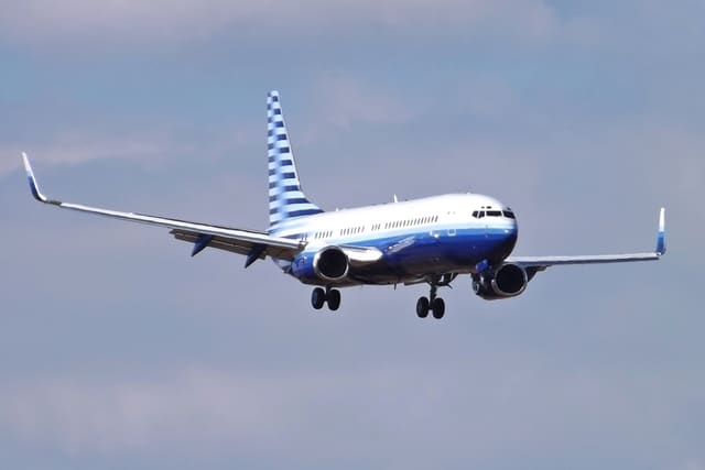 N737M - Boeing
