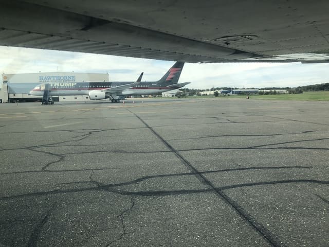 N757AF - Twin-engine aircraft