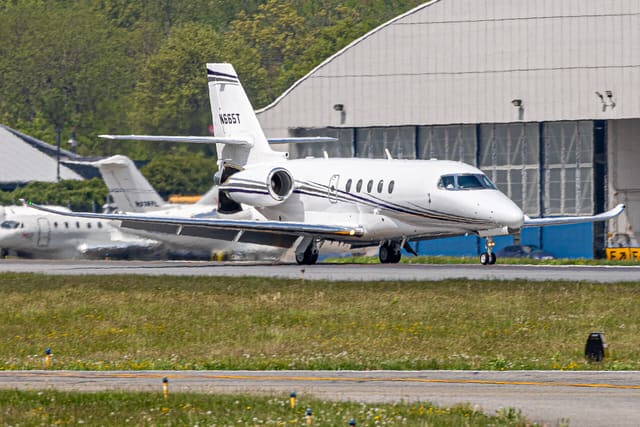 N665T - Business jet