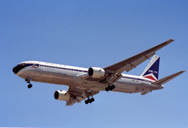 N138DL - Boeing