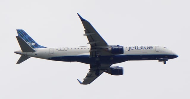N216JB - Embraer